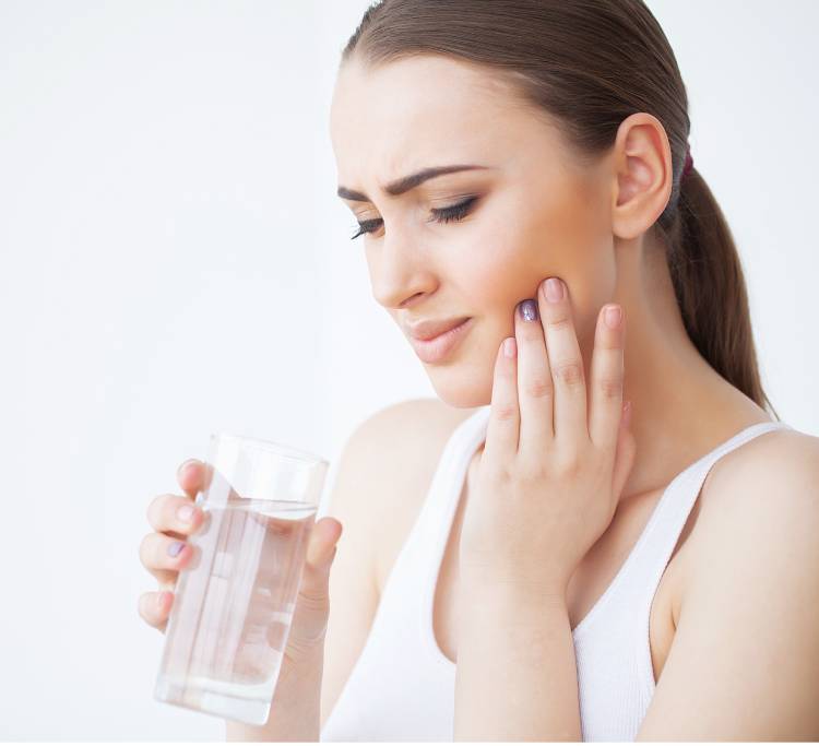 Non-surgical salivary gland care illustration