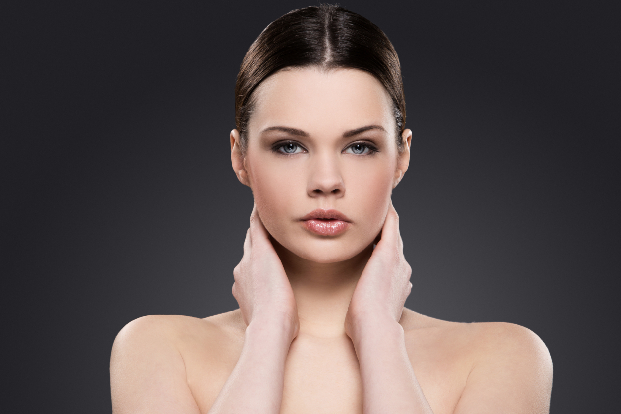 Neck lift surgical illustration