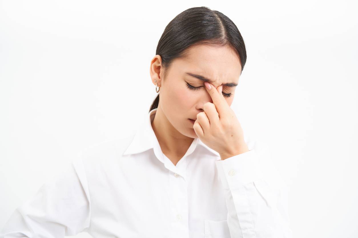 Enlarged nasal turbinates treatment illustration